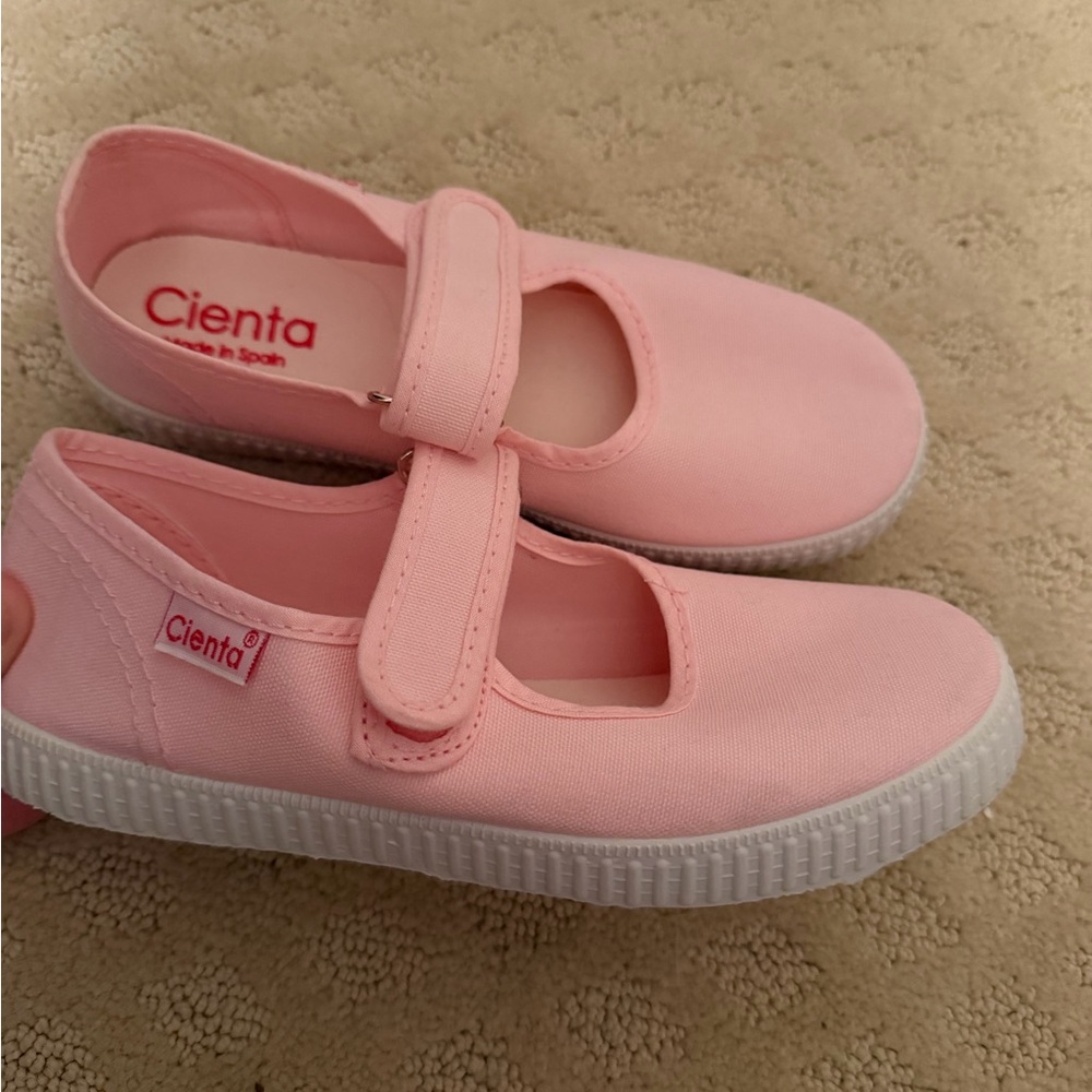 Cienta Light Pink Shoes
